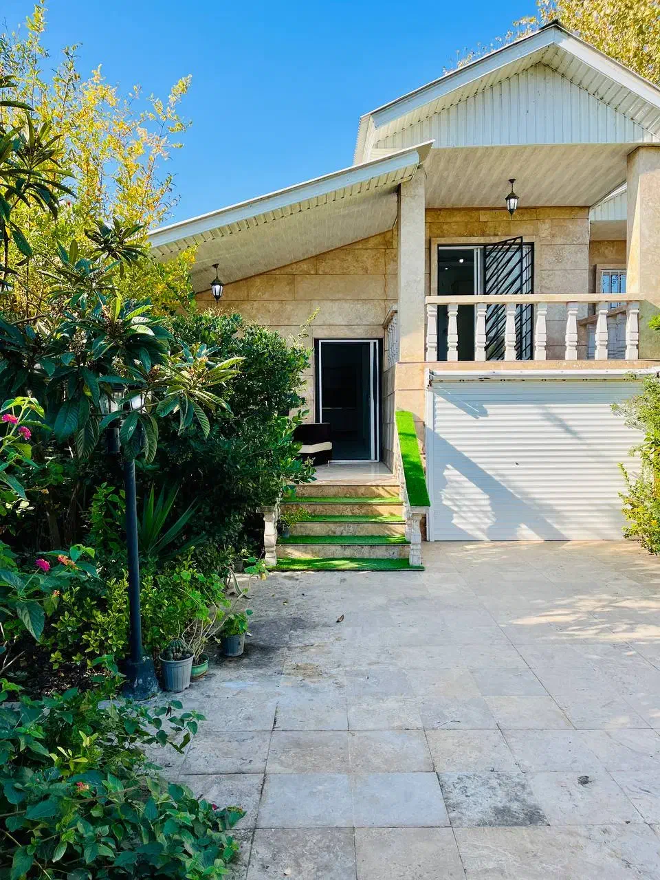 ویلاباغ۲۵۰متری/داخل شهرک/نزدیک به جنگ ودریا|فروش خانه و ویلا|چمستان, |دیوار