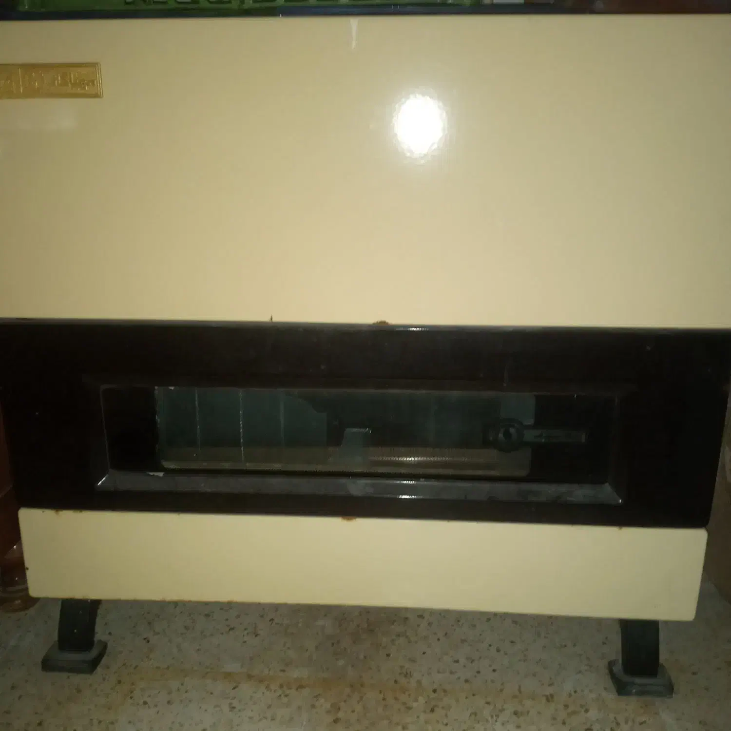 بخاری|بخاری، هیتر، شومینه|سوسنگرد, |دیوار