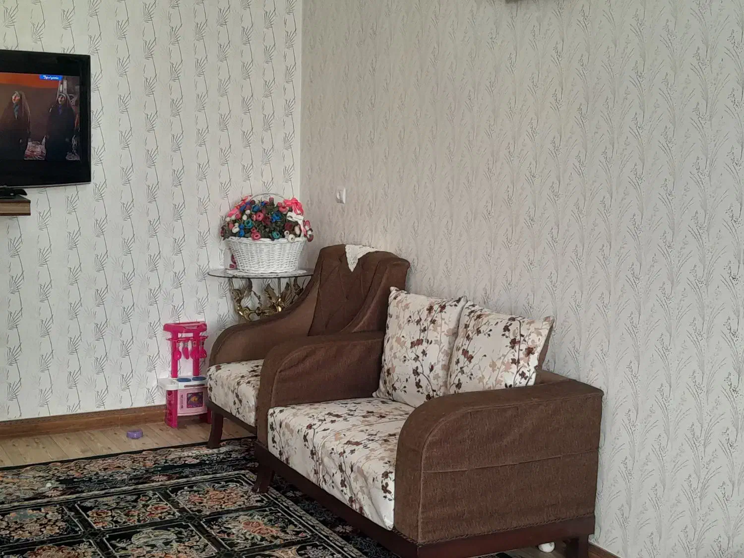 مبل|مبلمان خانگی و میز عسلی|بروجرد, |دیوار