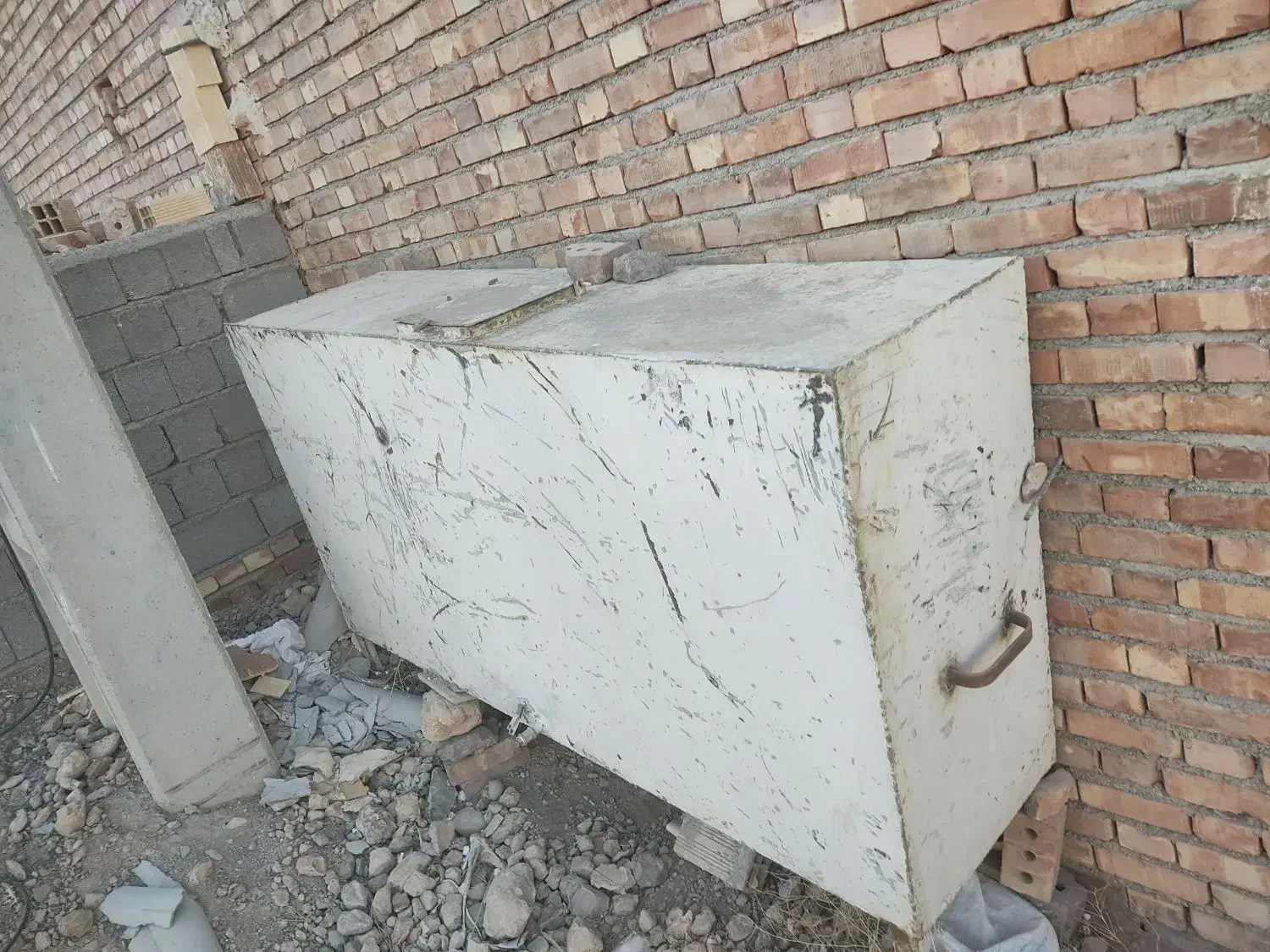 تانکر مستطیل شکل|مصالح و تجهیزات ساختمان|مهاباد (آذربایجان غربی), |دیوار