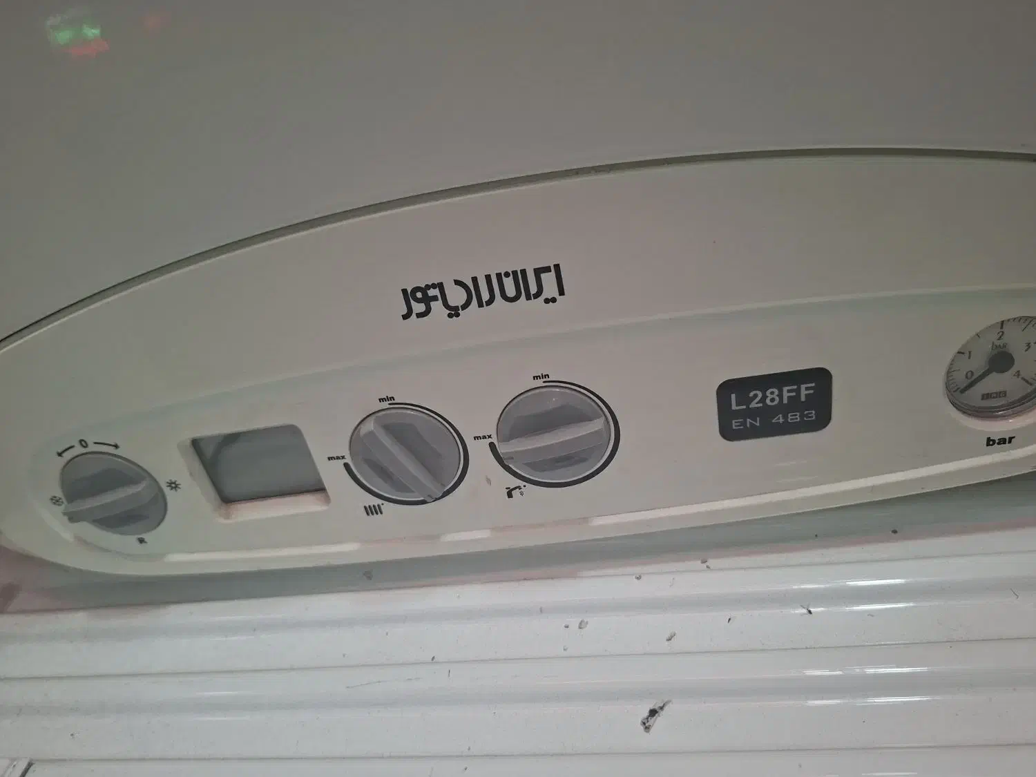 رادیاتور پانلی کارکرده لورچ و پکیج ۲۸ ایران|آبگرمکن، پکیج، شوفاژ|اسکو, |دیوار