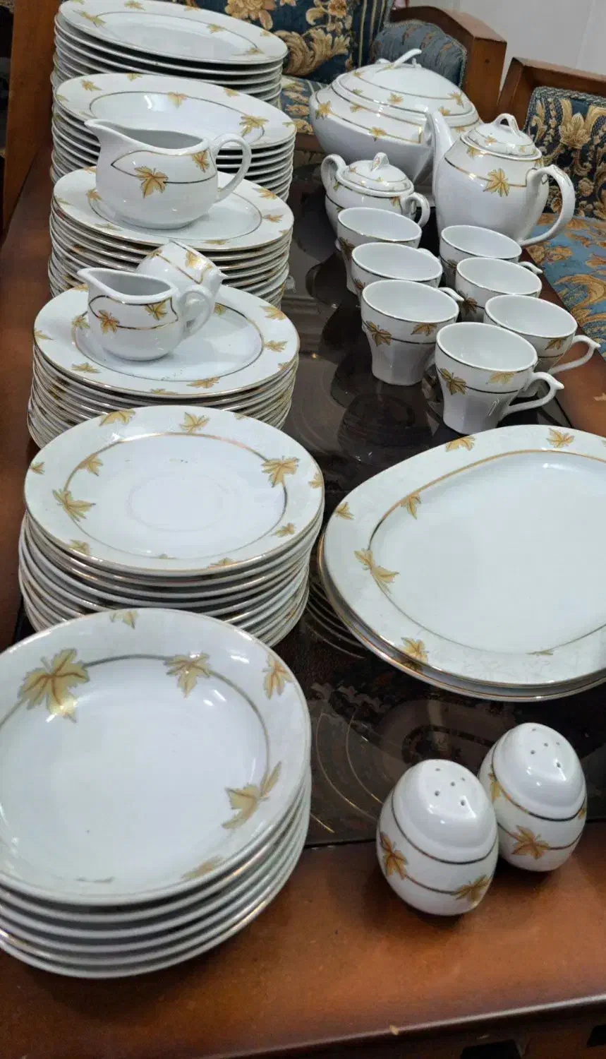 سرویس چینی|ظروف سرو و پذیرایی|قم, ژاندارمها|دیوار