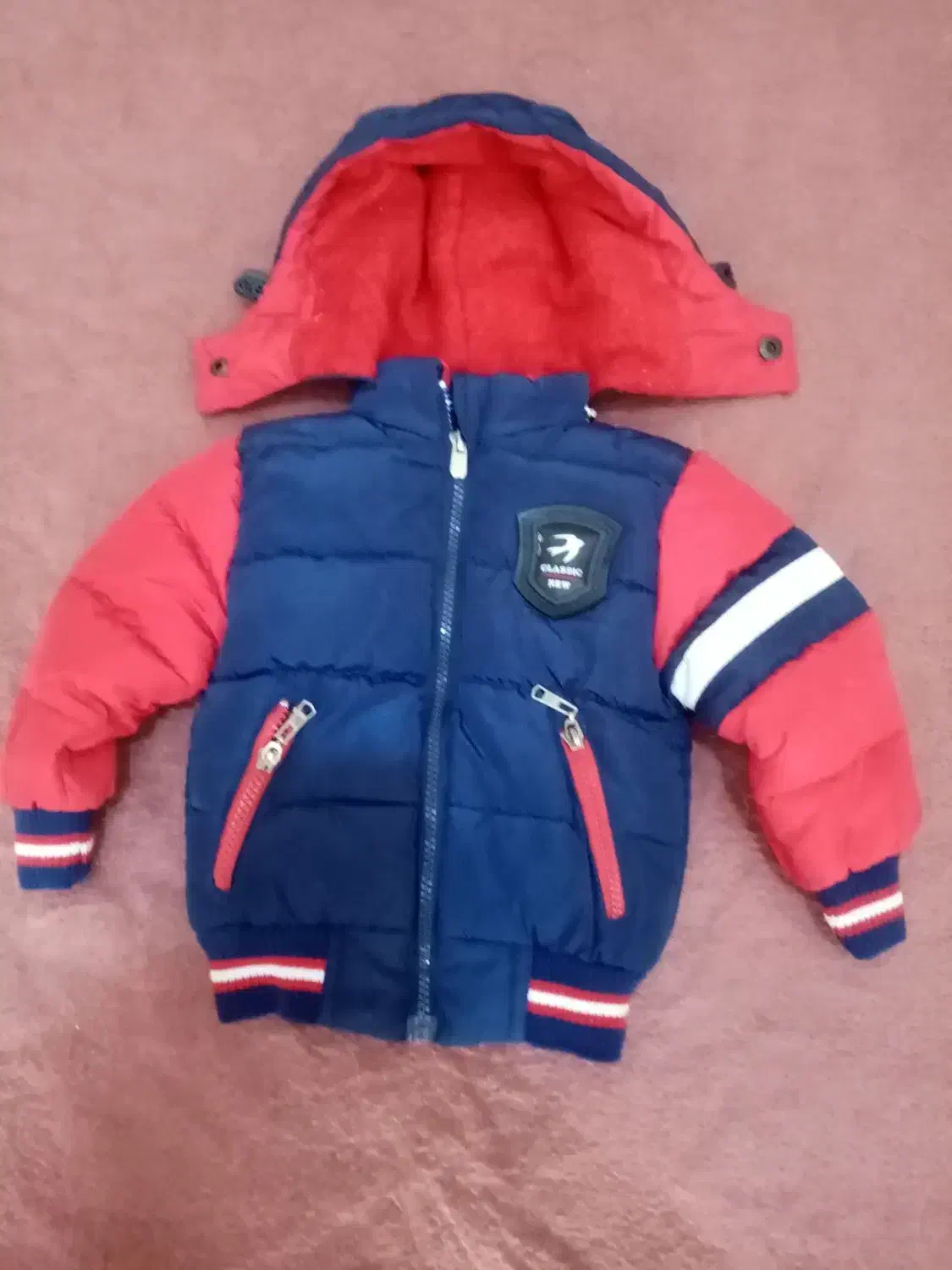 کاپشن بچه گانه زمستانی و شلوار سربازی بچه گانه|کفش و لباس بچه|باسمنج, |دیوار