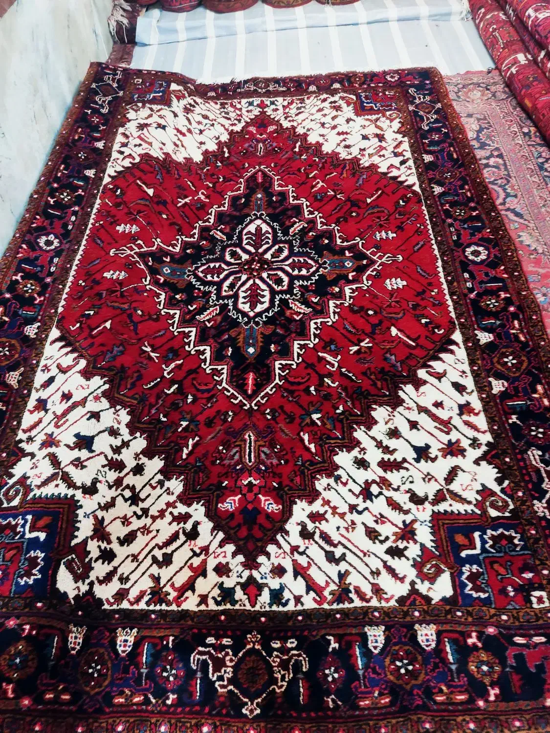 فرش 2*3 اصل مهربان|فرش|بناب, |دیوار