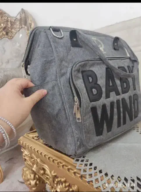 مقداری سیسمونی بچه|اسباب و اثاث بچه|ایلام, |دیوار