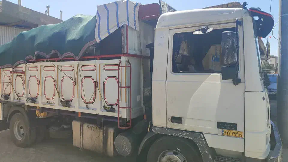 کامیون باری ۸ تن|خودرو سنگین|شیراز, فخرآباد (دروازه کازرون)|دیوار