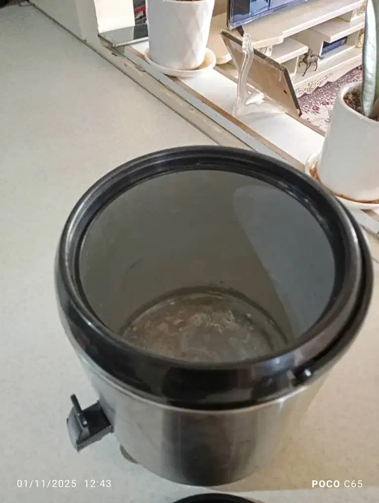 فلاسک آب و چای|قوری، کتری، قهوهساز دستی|پرند, فاز ۶|دیوار