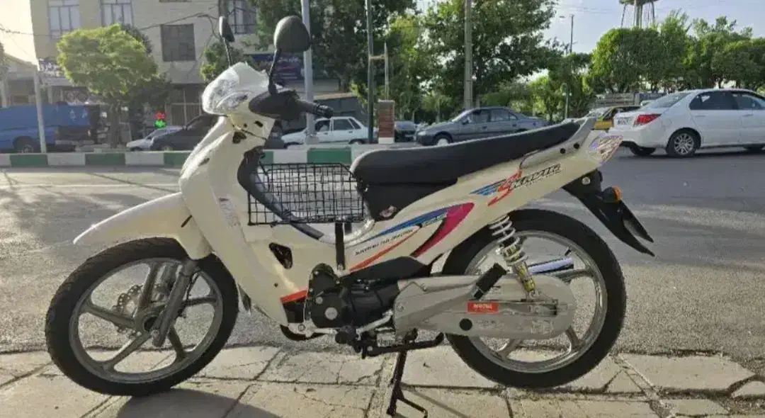 موتور کویر ۱۲۵ مدل ۴۰۲|موتورسیکلت|بروجرد, |دیوار