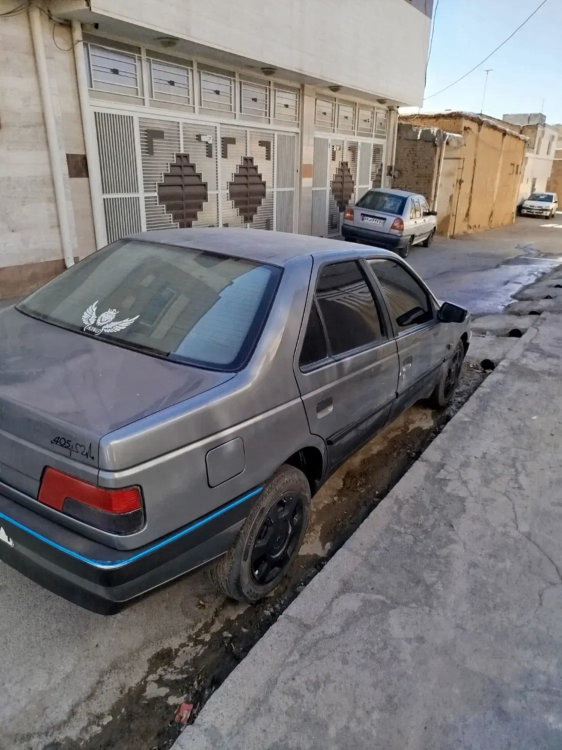 پژو Glx 405 مدل ۹۱|خودرو سواری و وانت|شهرکرد, |دیوار