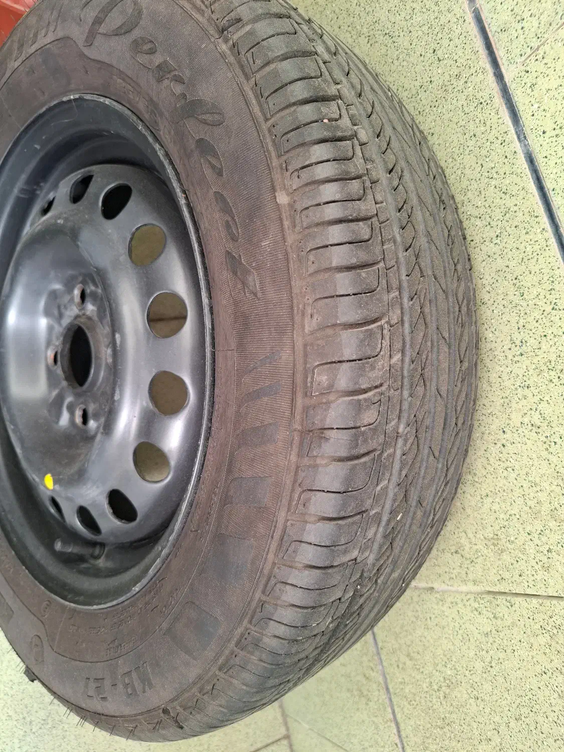 رینگ و لاستیک ساینا کوئیک سایز 14|قطعات یدکی و لوازم جانبی|اهواز, کوی باهنر|دیوار