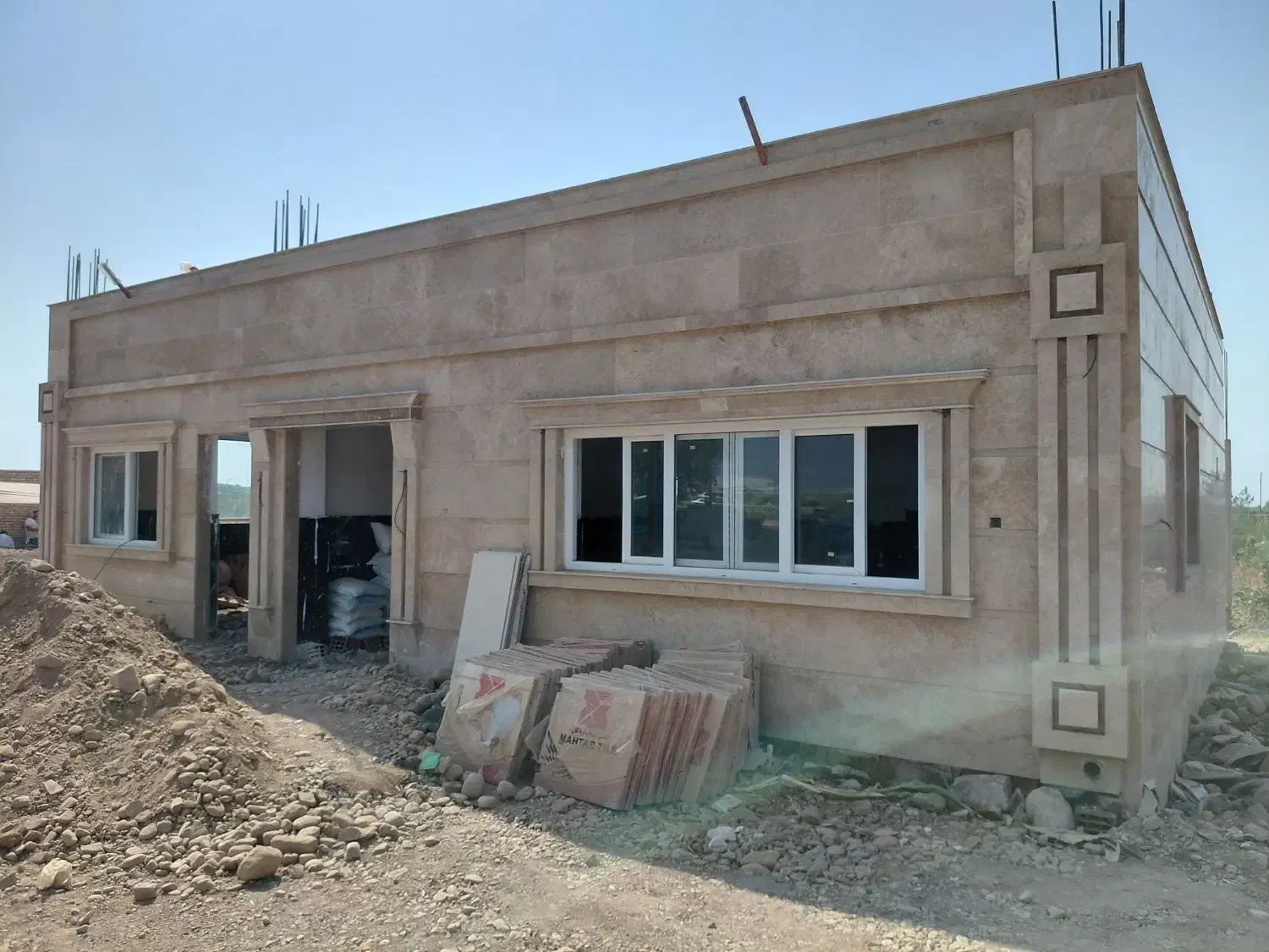 شاگردجهت کاشیکاری وسنگکاری|استخدام معماری، عمران و ساختمانی|علیآباد کتول, |دیوار