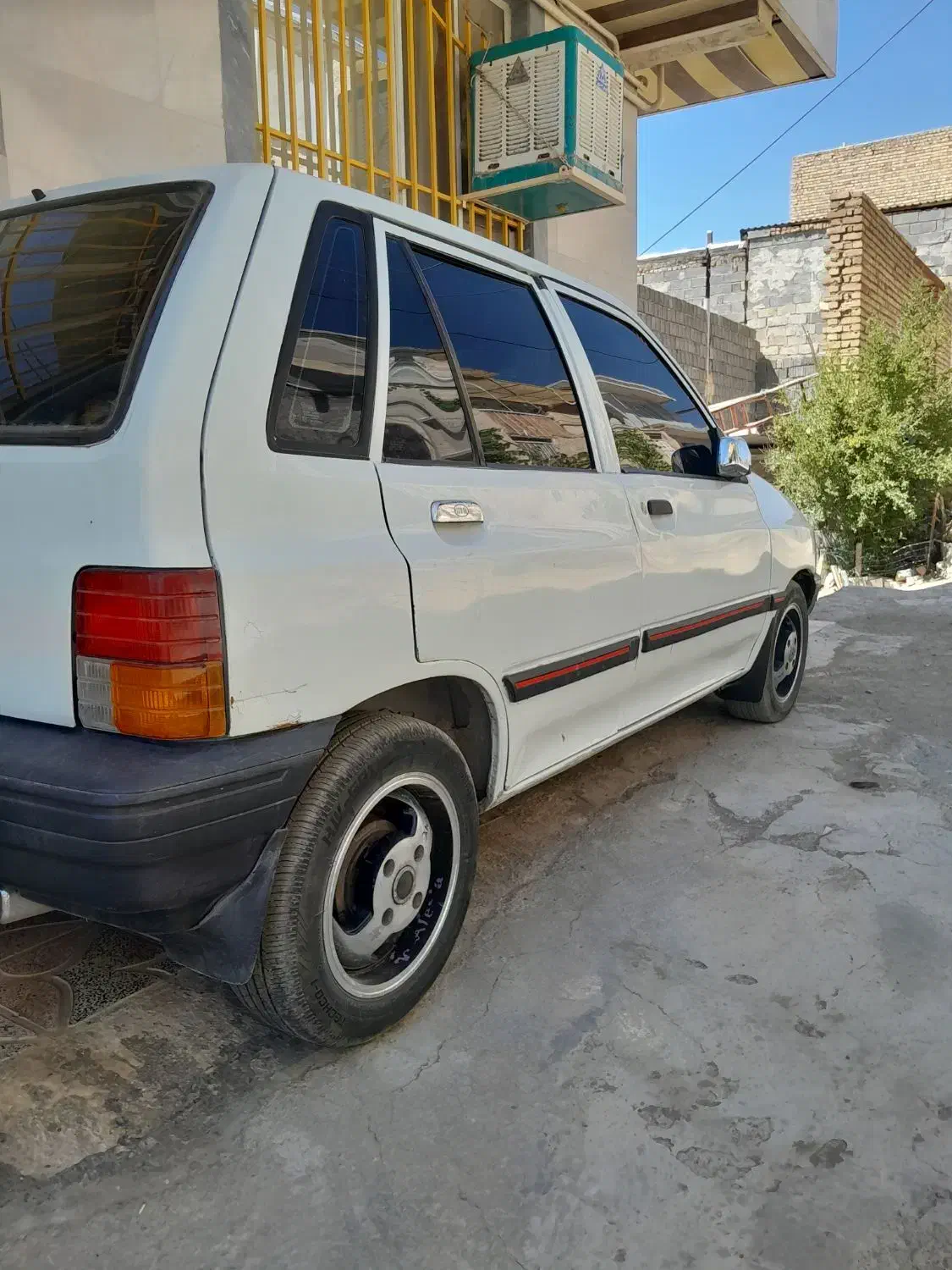 هاچبک مدل ۸۲کاربرات به شرط|خودرو سواری و وانت|سنندج, |دیوار