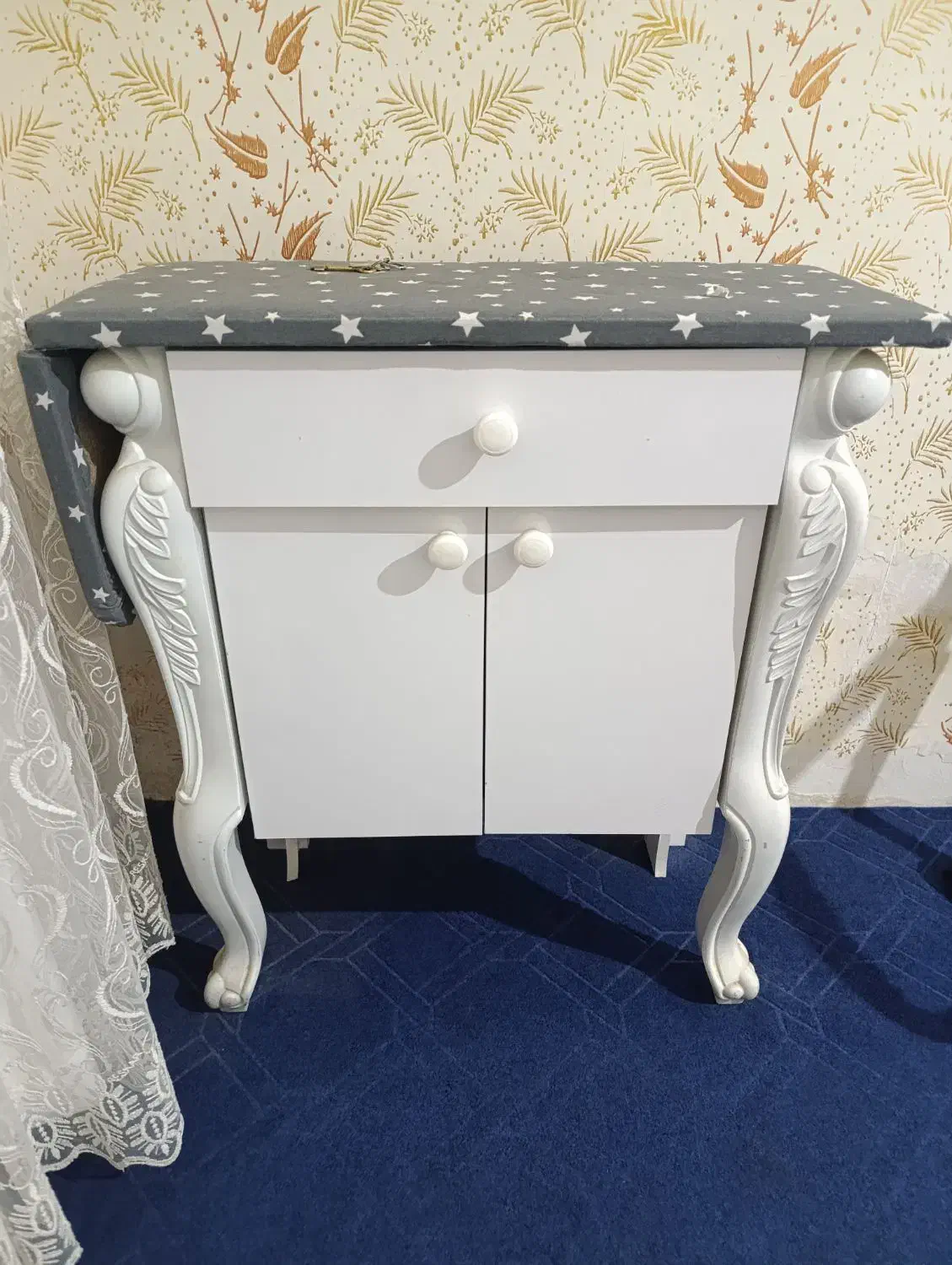 میز اتو و چرخ خیاطی|اتو و لوازم اتو|تربت‌حیدریه, بالا ولایت|دیوار