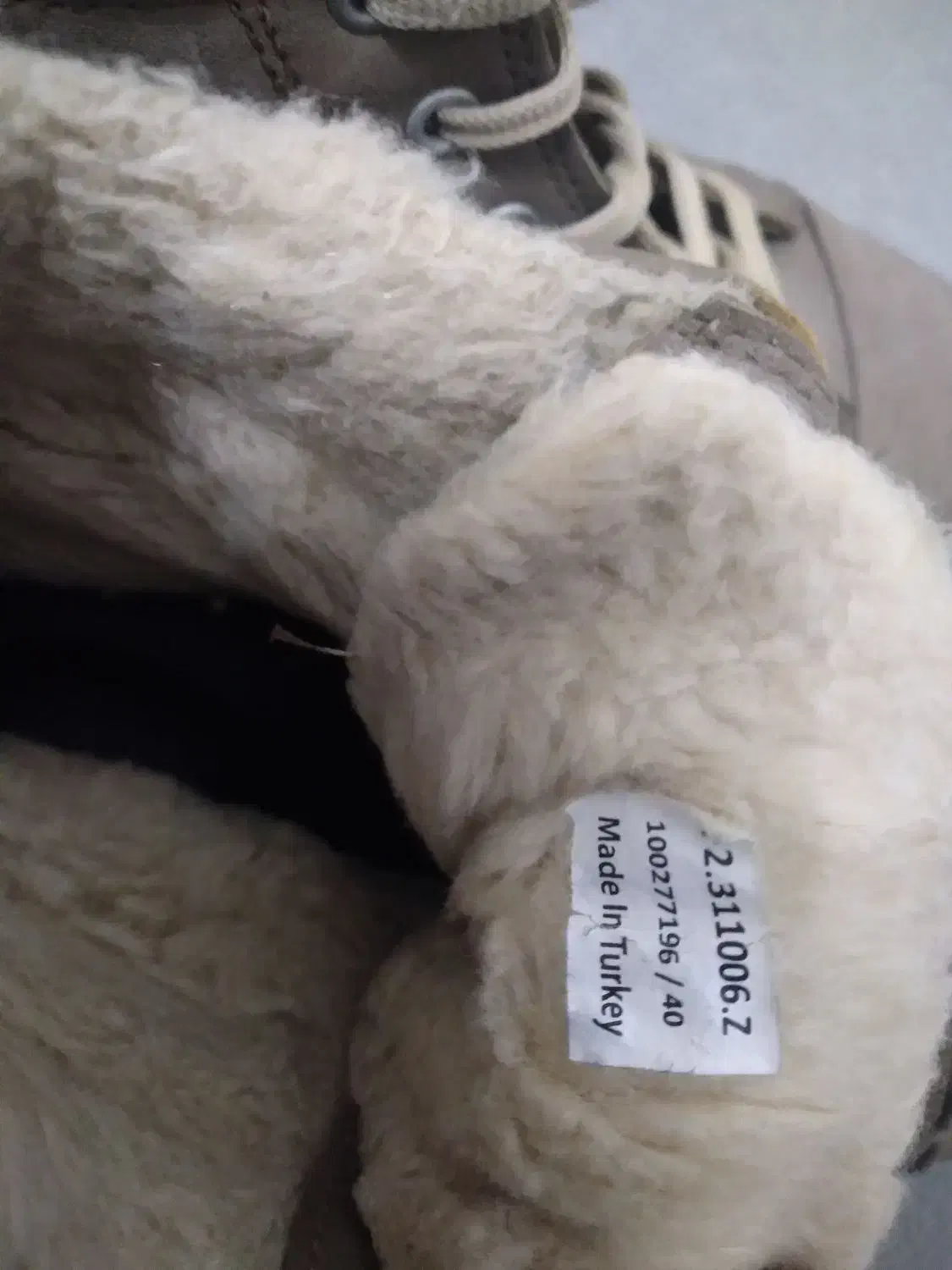 نیم بوت|کیف، کفش، کمربند|شهریار, شهریار|دیوار