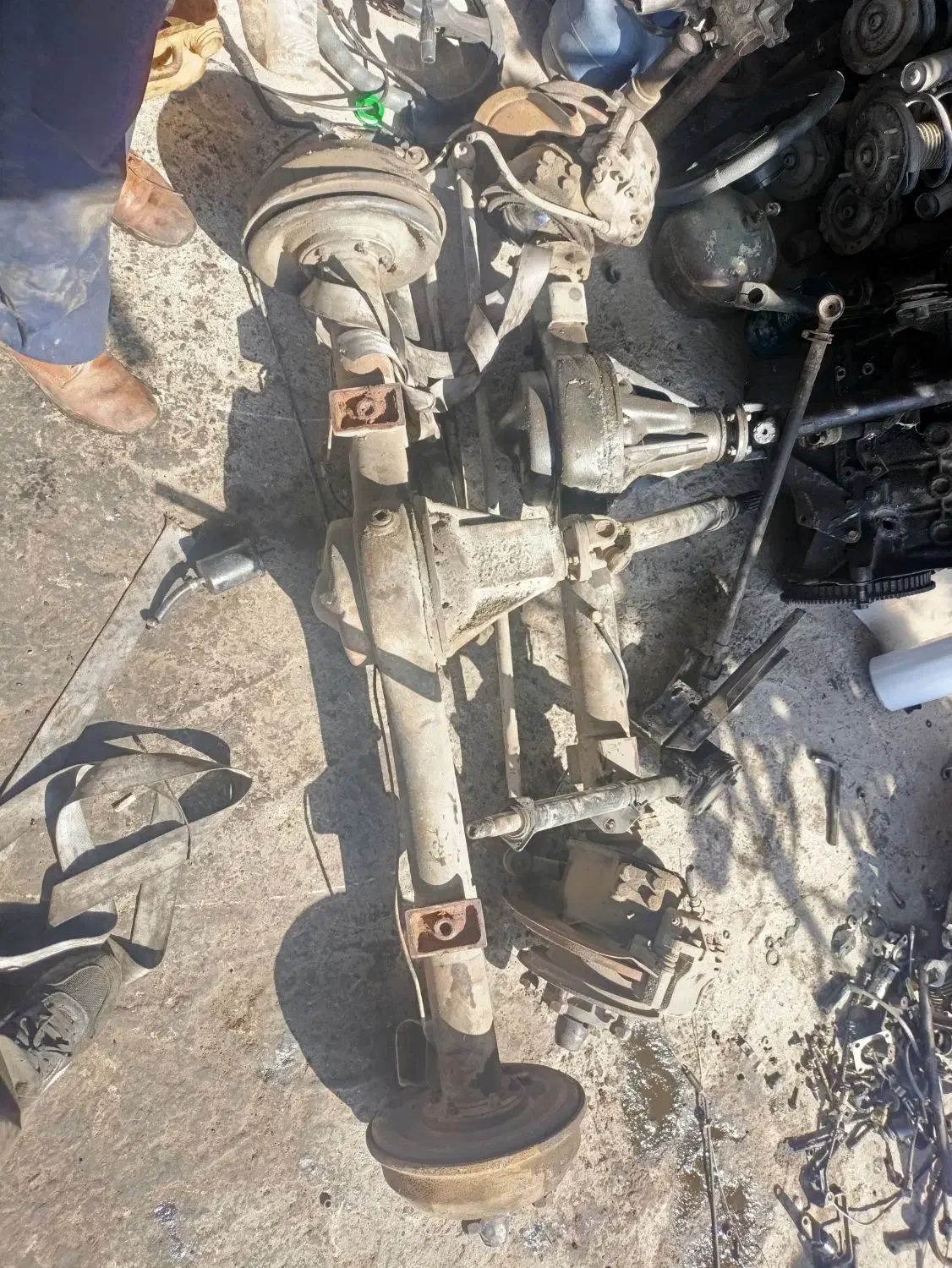 لوازم لندروور|قطعات یدکی و لوازم جانبی|قم, قلعه کامکار|دیوار