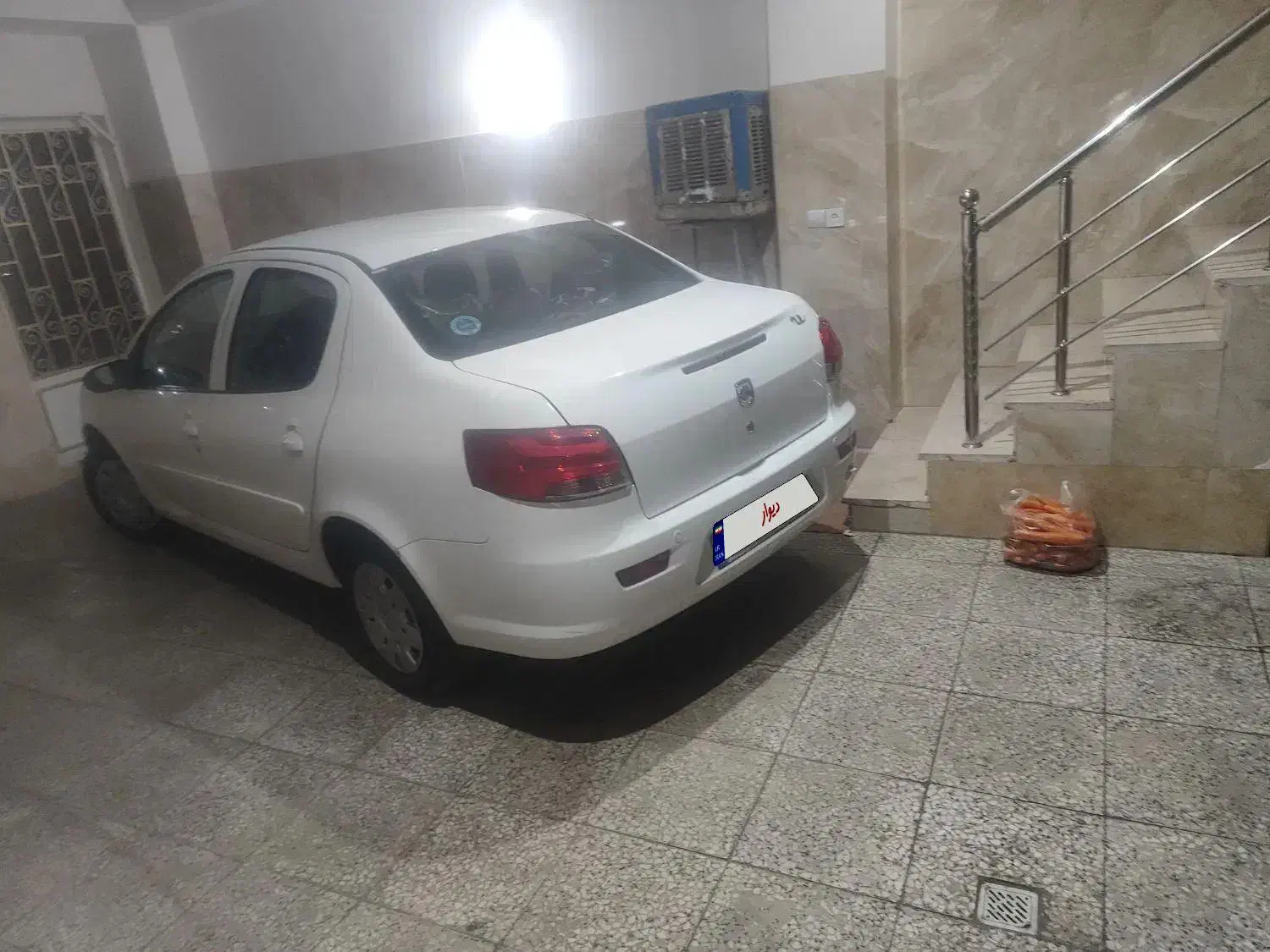 رانا ۴۰۳ بی رنگ سالم|خودرو سواری و وانت|صباشهر, |دیوار