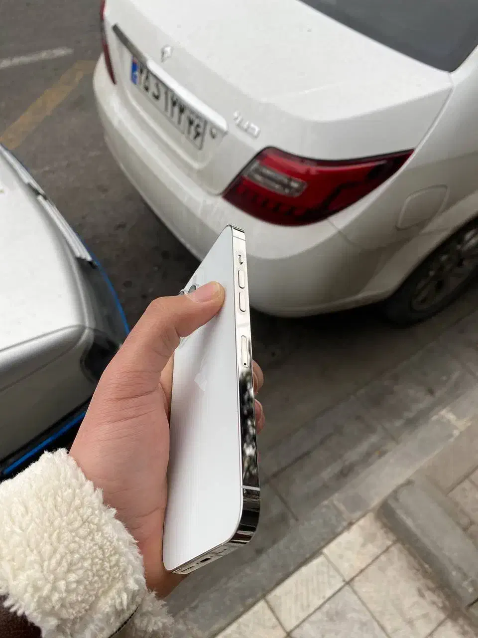 ایفون 14 پرومکس بدون نقطعه سیمکارت نخورده|موبایل|مشهد, فرهنگ|دیوار