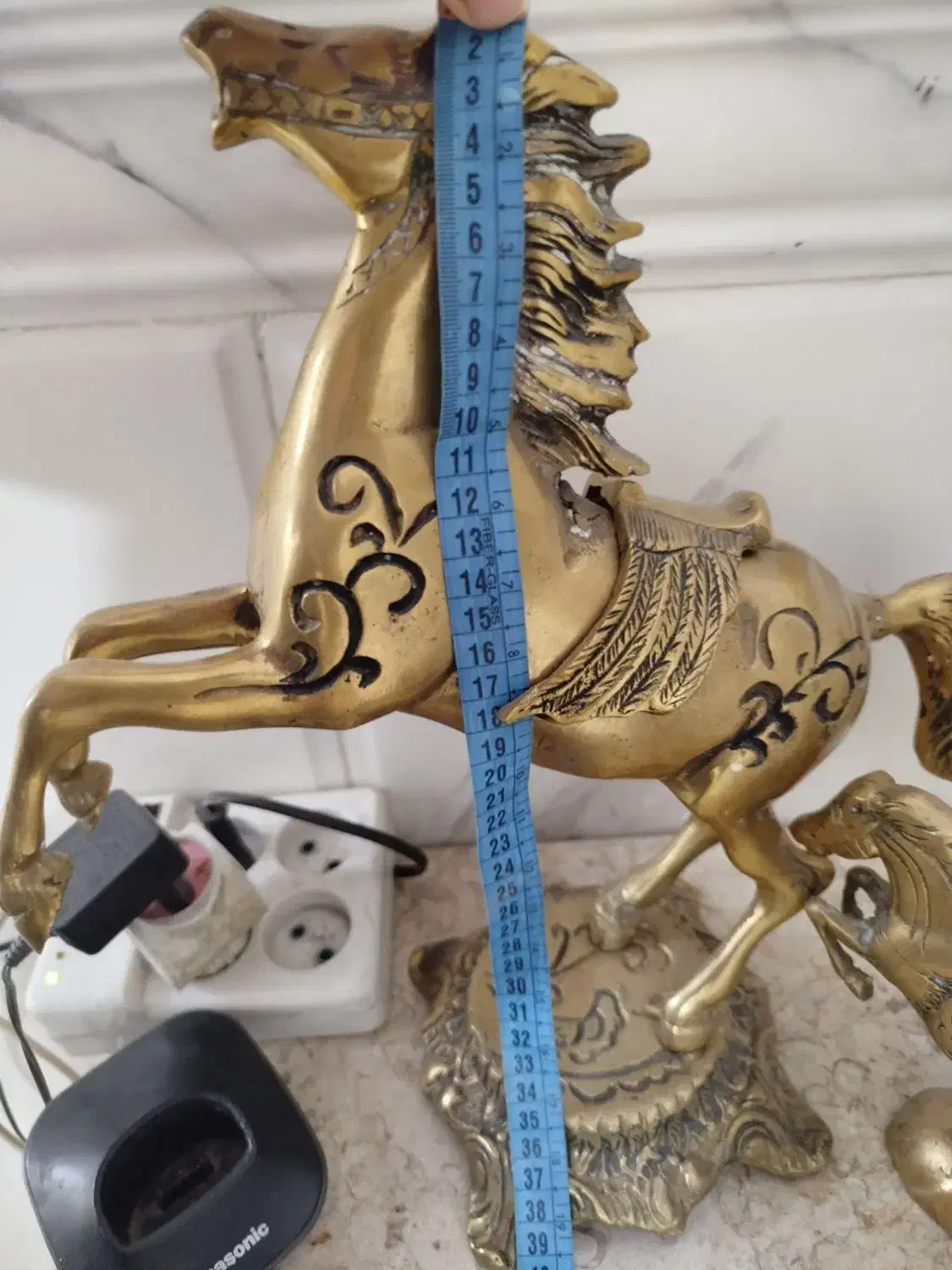 اسب ایستاده برنجی|مجسمه، تندیس، ماکت|بهارستان, |دیوار