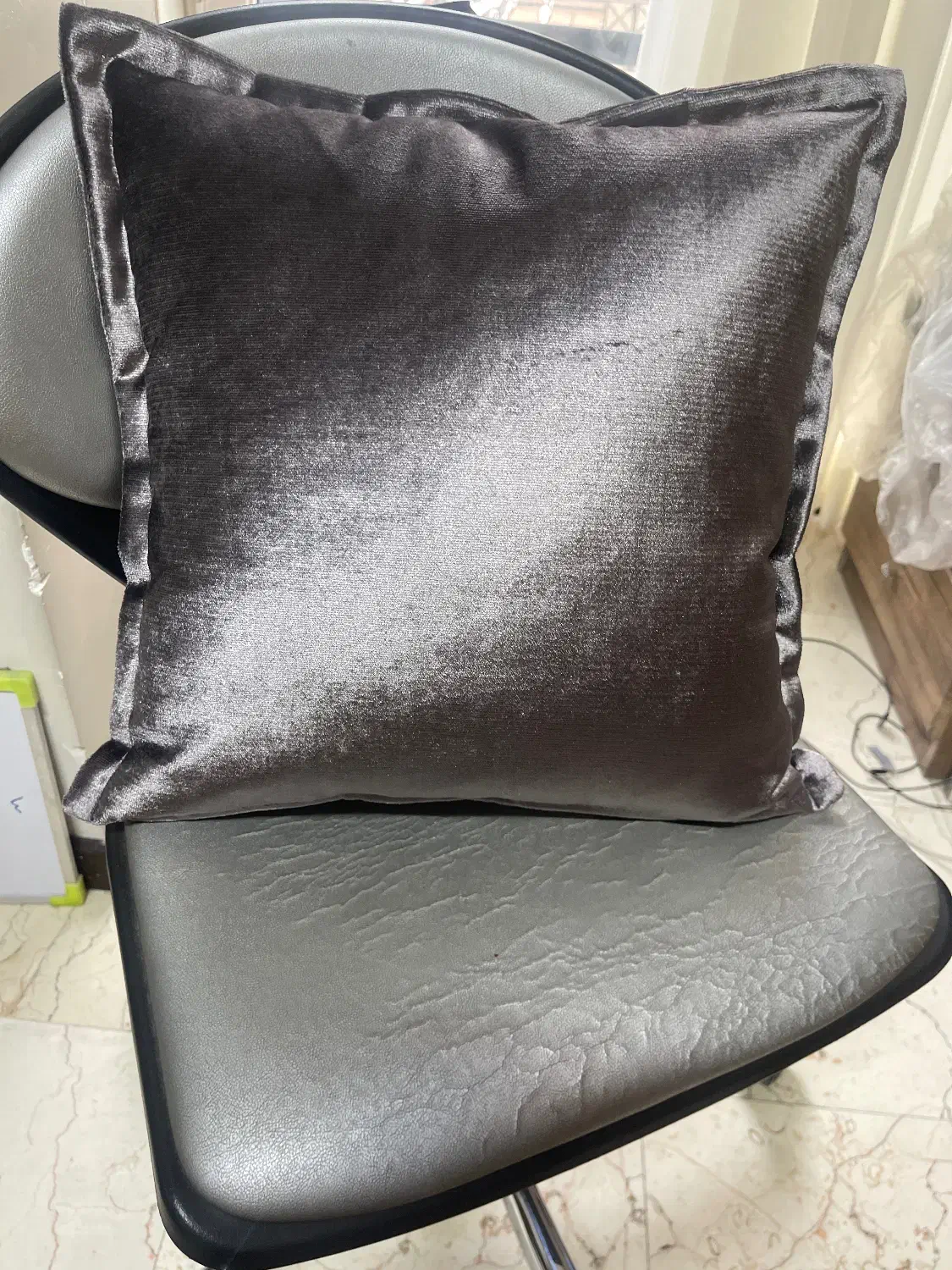 کوسن ۳۵*۳۵|رختخواب، بالش، پتو|تهران, سید خندان (جلفا)|دیوار