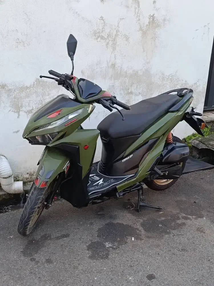 موتور کلیک ۱۴۰۱|موتورسیکلت|چالوس, |دیوار