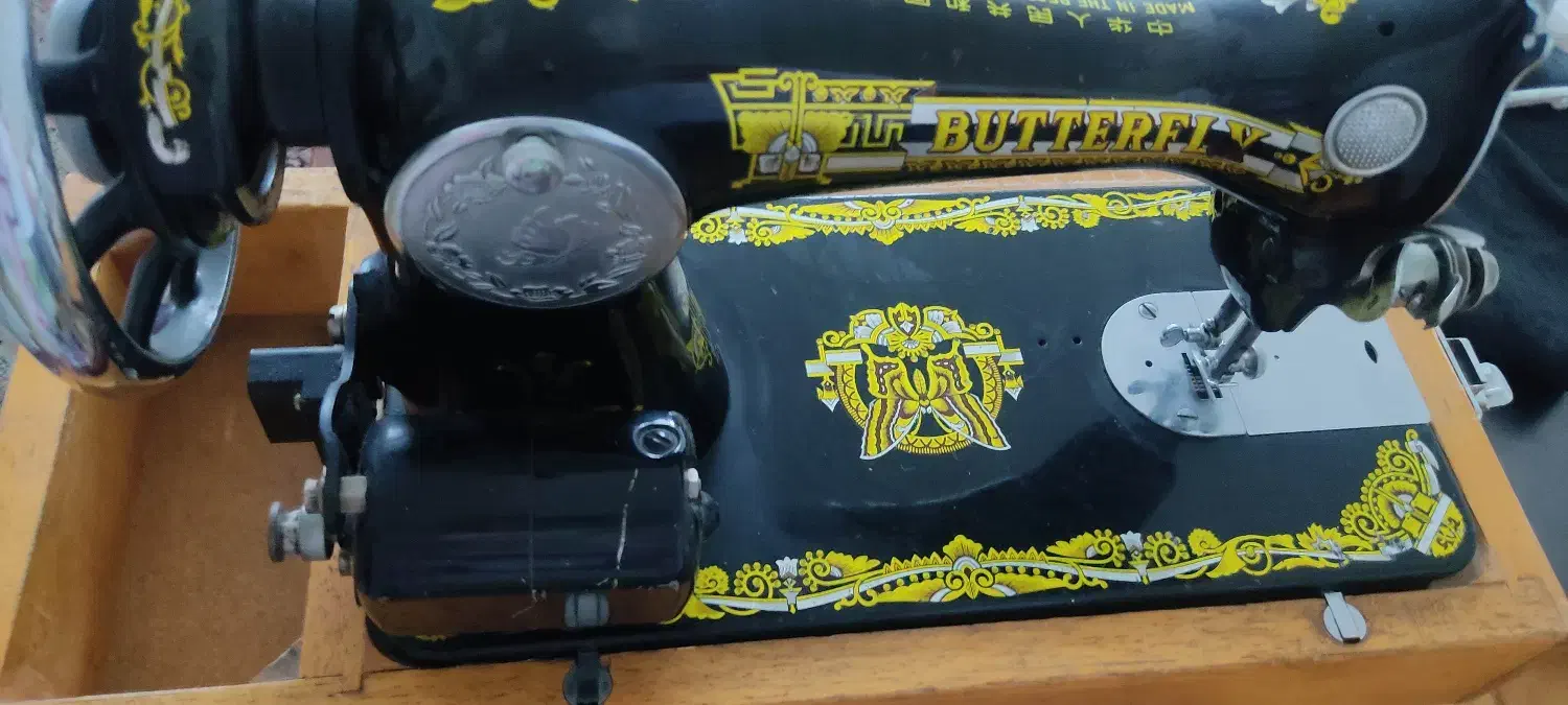 چرخ خیاطی برقی|چرخ خیاطی و ریسندگی|گلبهار, شهر جدید گلبهار|دیوار