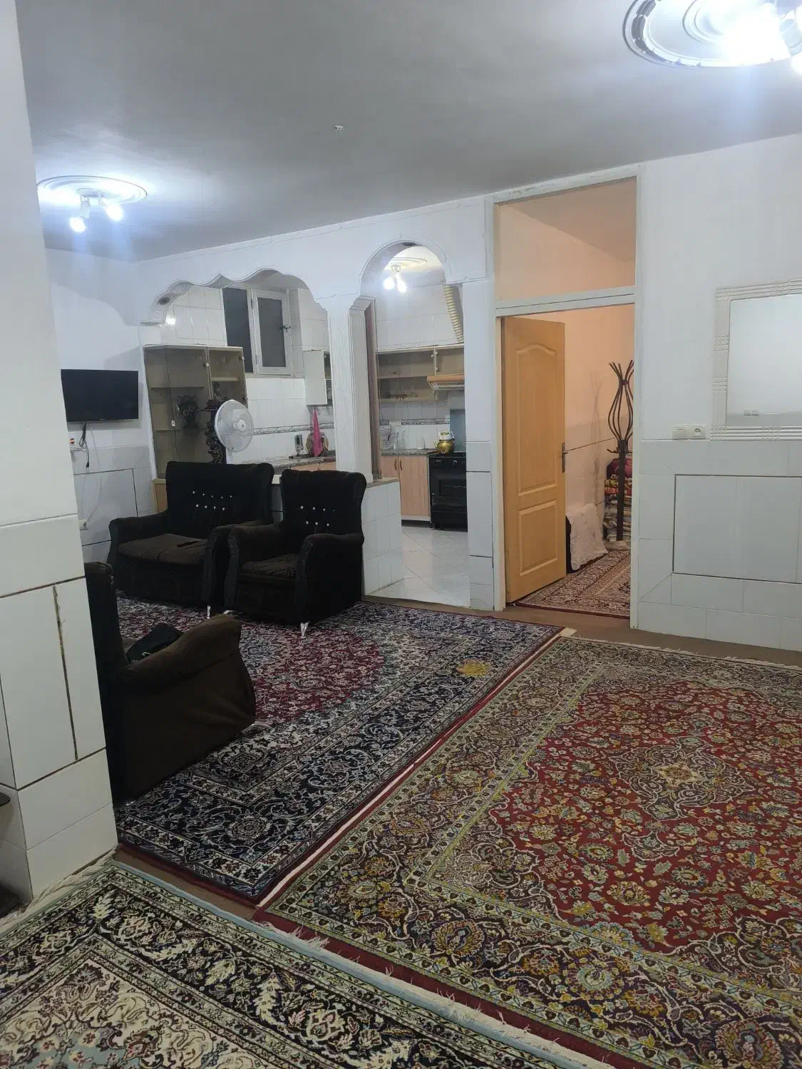 اجاره روزانه/هفتگی/ماهانه آپارتمان ۷۰ متری چادگان|اجارهٔ کوتاه‌مدت آپارتمان و سوئیت|چادگان, |دیوار