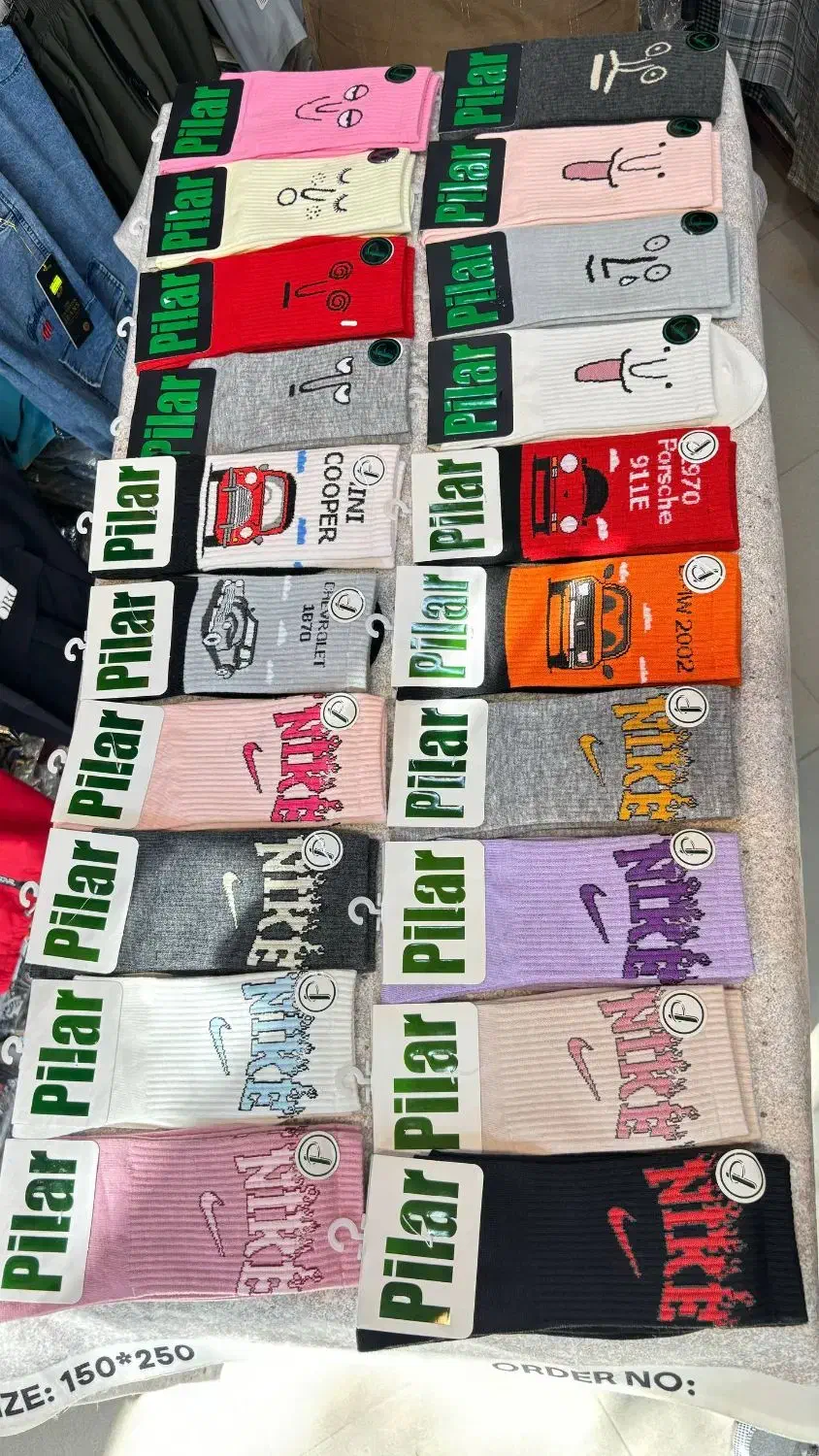 جوراب ساقدار پیلار|لباس|اصفهان, باب الدشت|دیوار