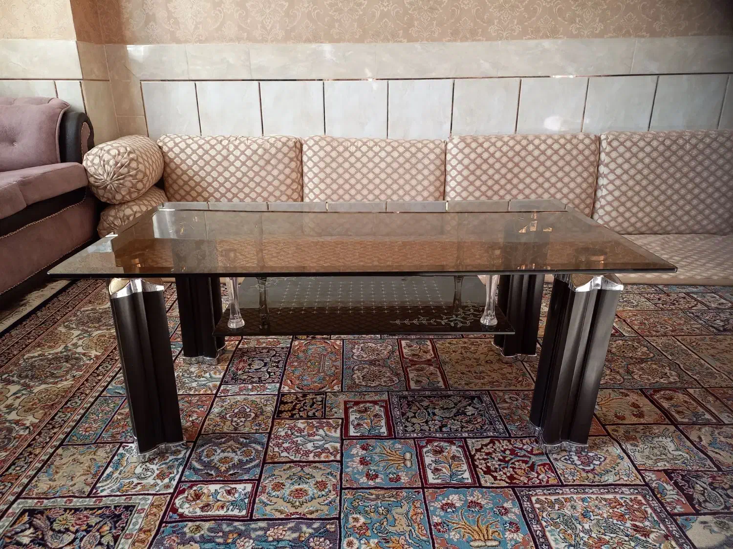 میز و عسلی شیشه ای|مبلمان خانگی و میز عسلی|شهرکرد, |دیوار