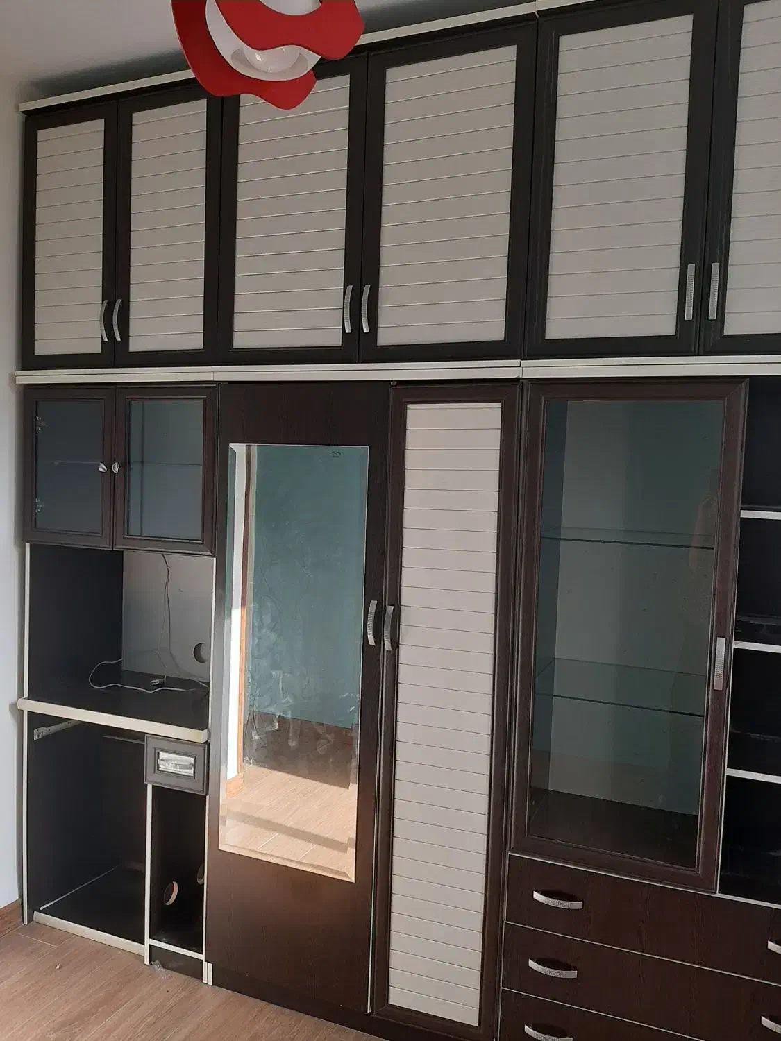 کمد ام دی اف سه تیکه|کتابخانه، شلف، قفسه‌های دیواری|تهران, شهرک ولیعصر شمالی|دیوار