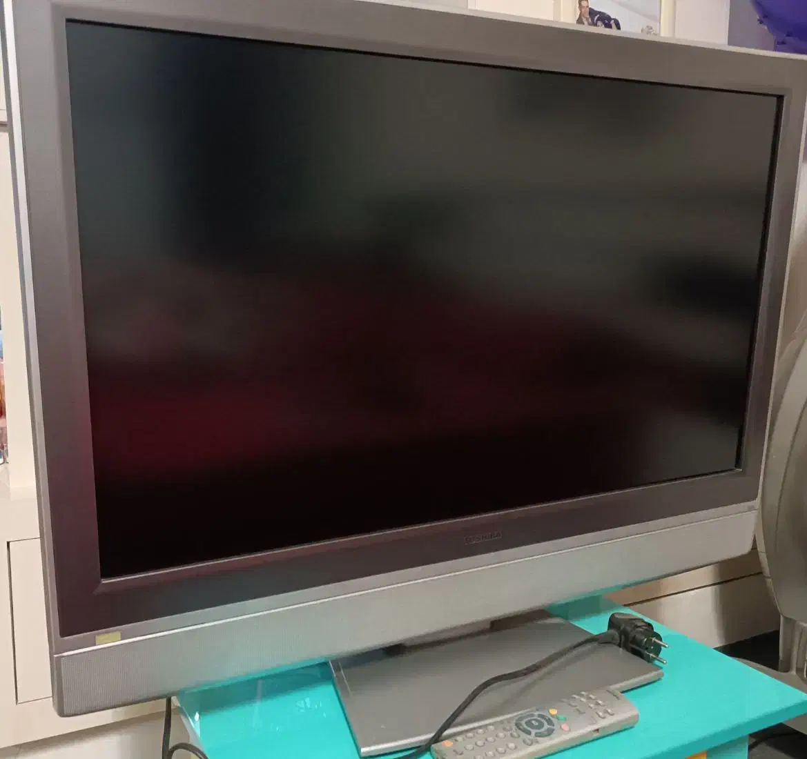 LCD توشیبا مالزی ،42 اینچ|تلویزیون و پروژکتور|ارومیه, |دیوار