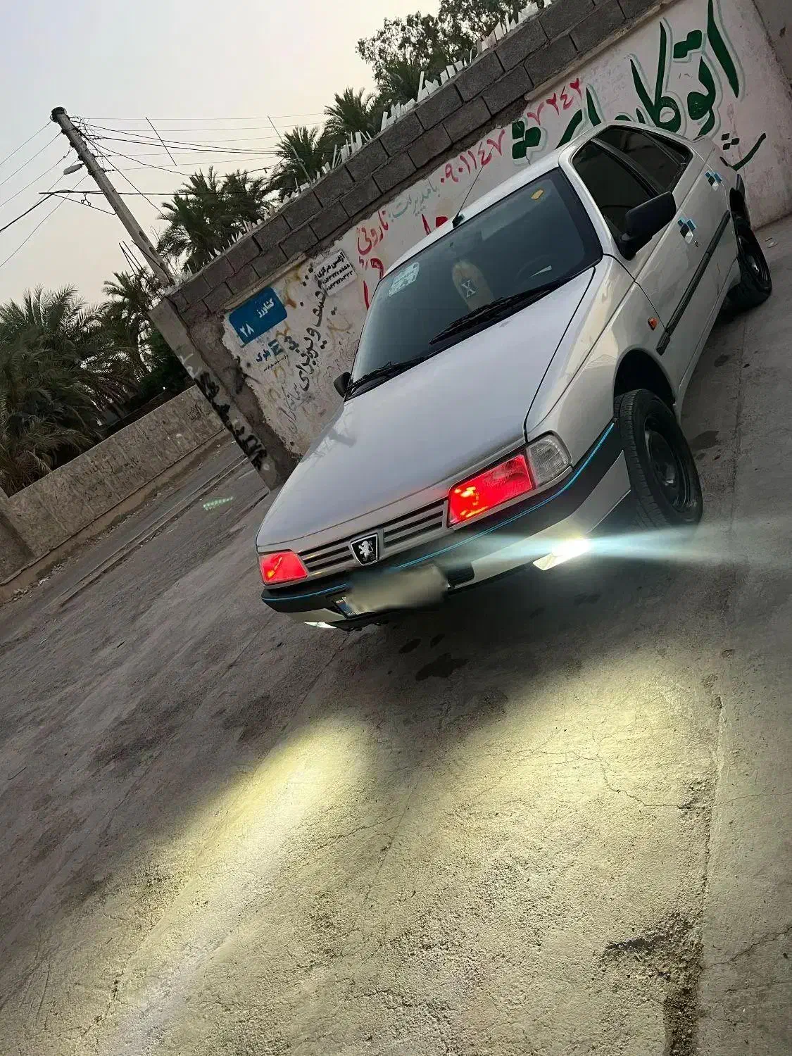 پژو 405 دوگانه کارخانه دورنگ خشک|خودرو سواری و وانت|ایرانشهر, |دیوار