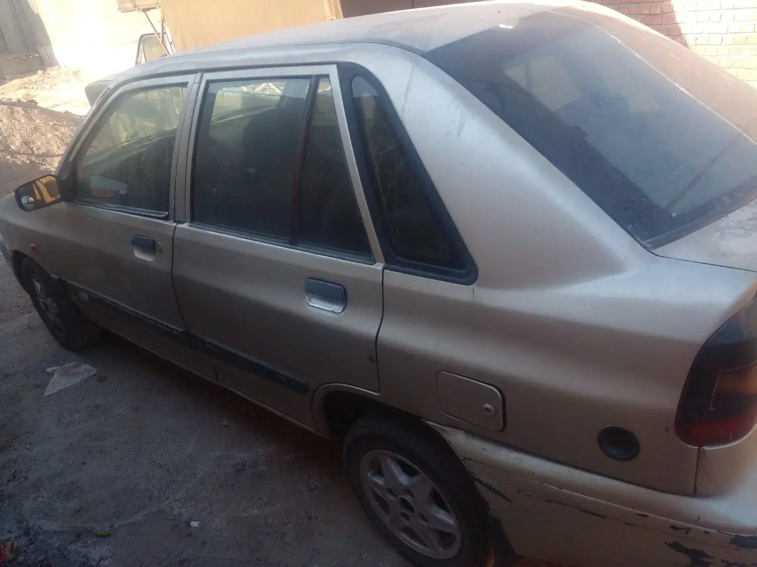 ۱۴۱ مدل ۸۶|خودرو سواری و وانت|سیرجان, |دیوار