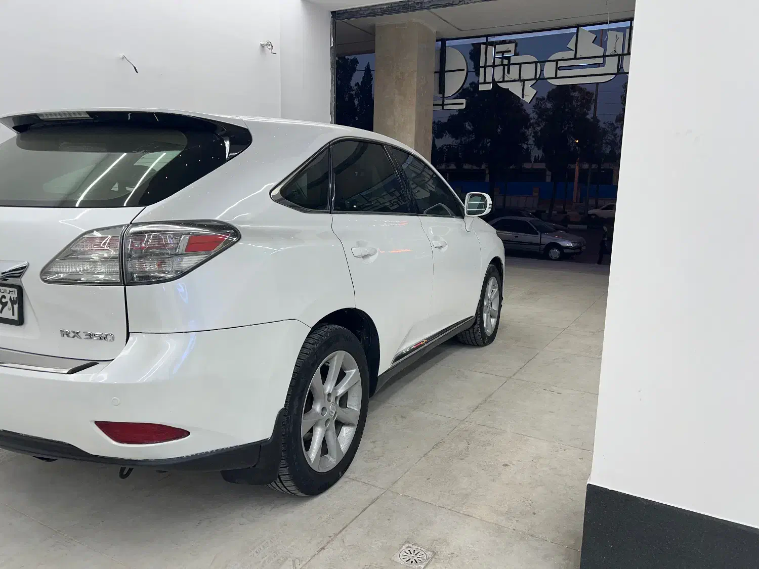 Rx350|خودرو سواری و وانت|شیراز, جانبازان|دیوار