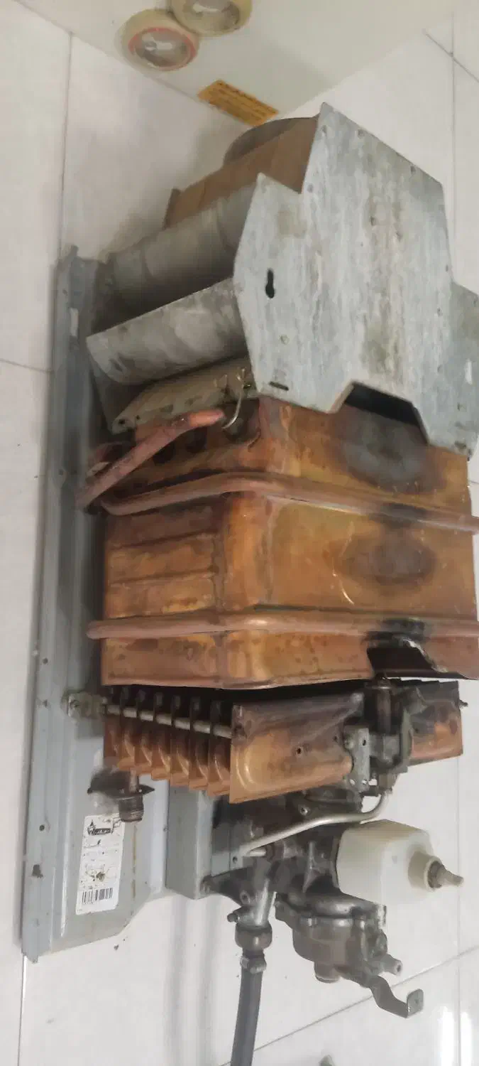 آبگرمکن دست دوم فروشی ۵ میلیون|آبگرمکن، پکیج، شوفاژ|بجنورد, |دیوار