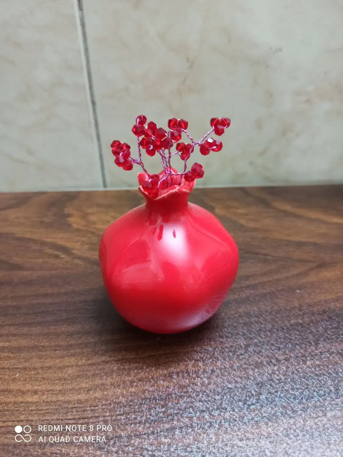 گلدون یلدایی|گل مصنوعی|زنجان, |دیوار