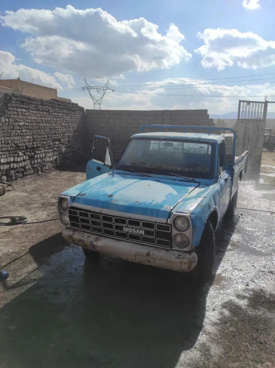 نیسان زامیاد|خودرو سواری و وانت|فولادشهر, زاینده رود|دیوار