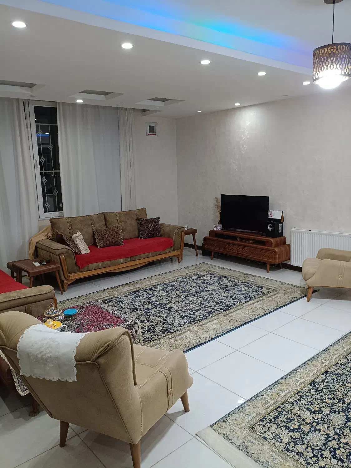 فروش آپارتمان مسکونی شهرک بنفشه|فروش آپارتمان|شیراز, شهرک قمشه|دیوار