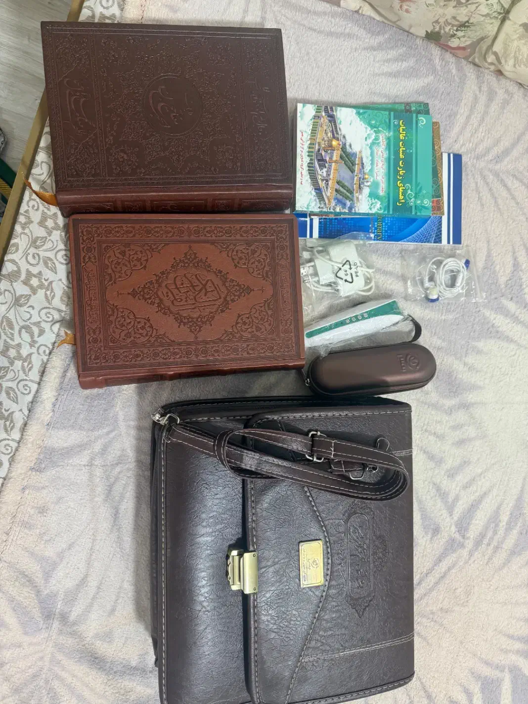 قلم هوشمند قرانی|کتاب و مجله مذهبی|تهران, سنائی|دیوار