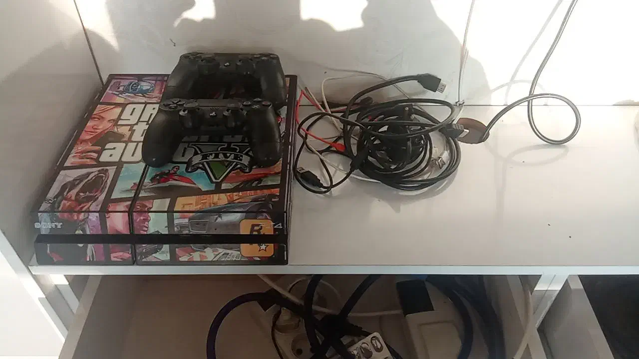 سونی نو دوتا دسته نو 24عدد بازی|کنسول، بازی ویدئویی و آنلاین|پارس‌آباد, |دیوار