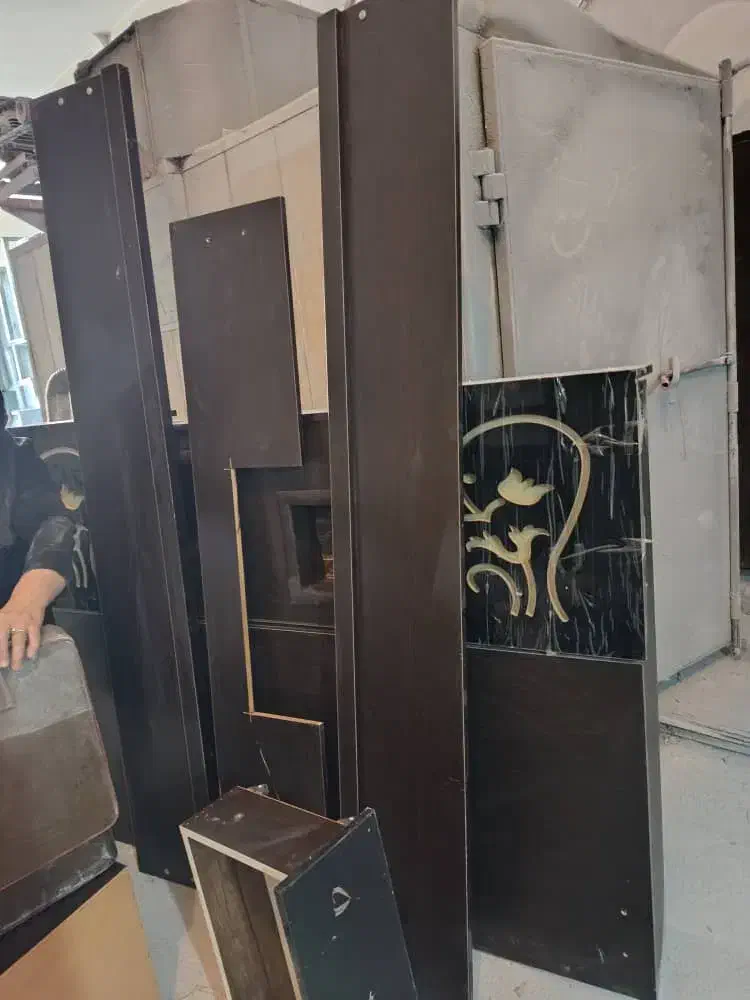 فروش تخت خواب تشک2نفره با دوتا پاتختی نو زیر قیمت|تخت و سرویس خواب|بروجرد, |دیوار