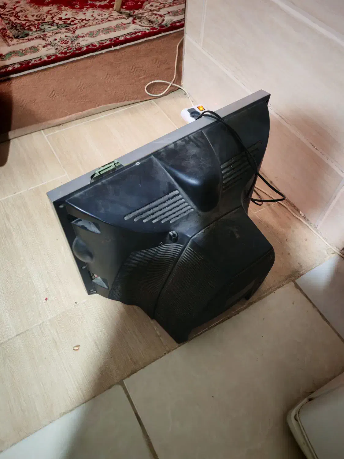 تلویزون|تلویزیون و پروژکتور|یزد, |دیوار