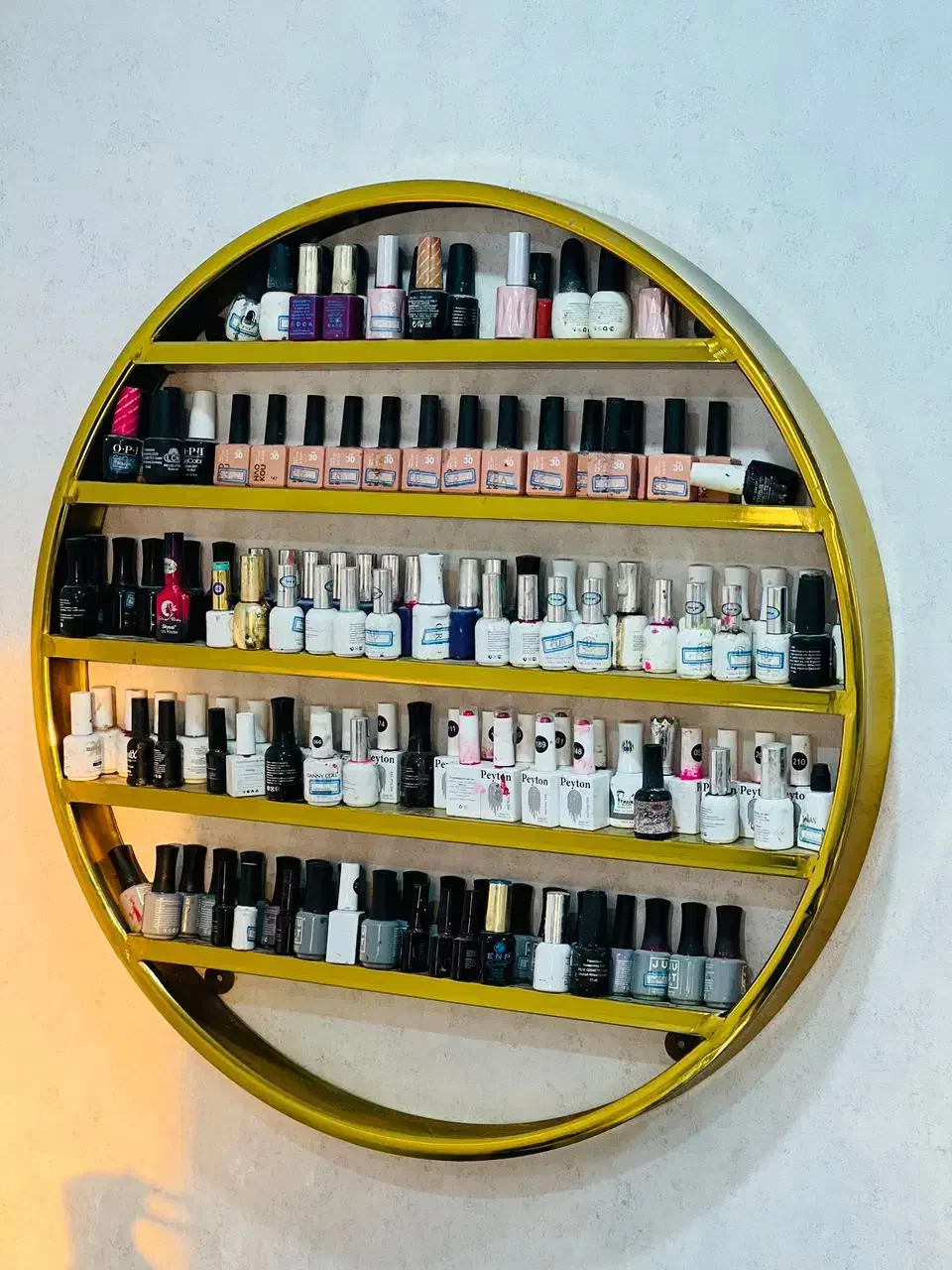 اجاره صندلی درسالن زیبایی|خدمات آرایشگری و زیبایی|بوشهر, |دیوار