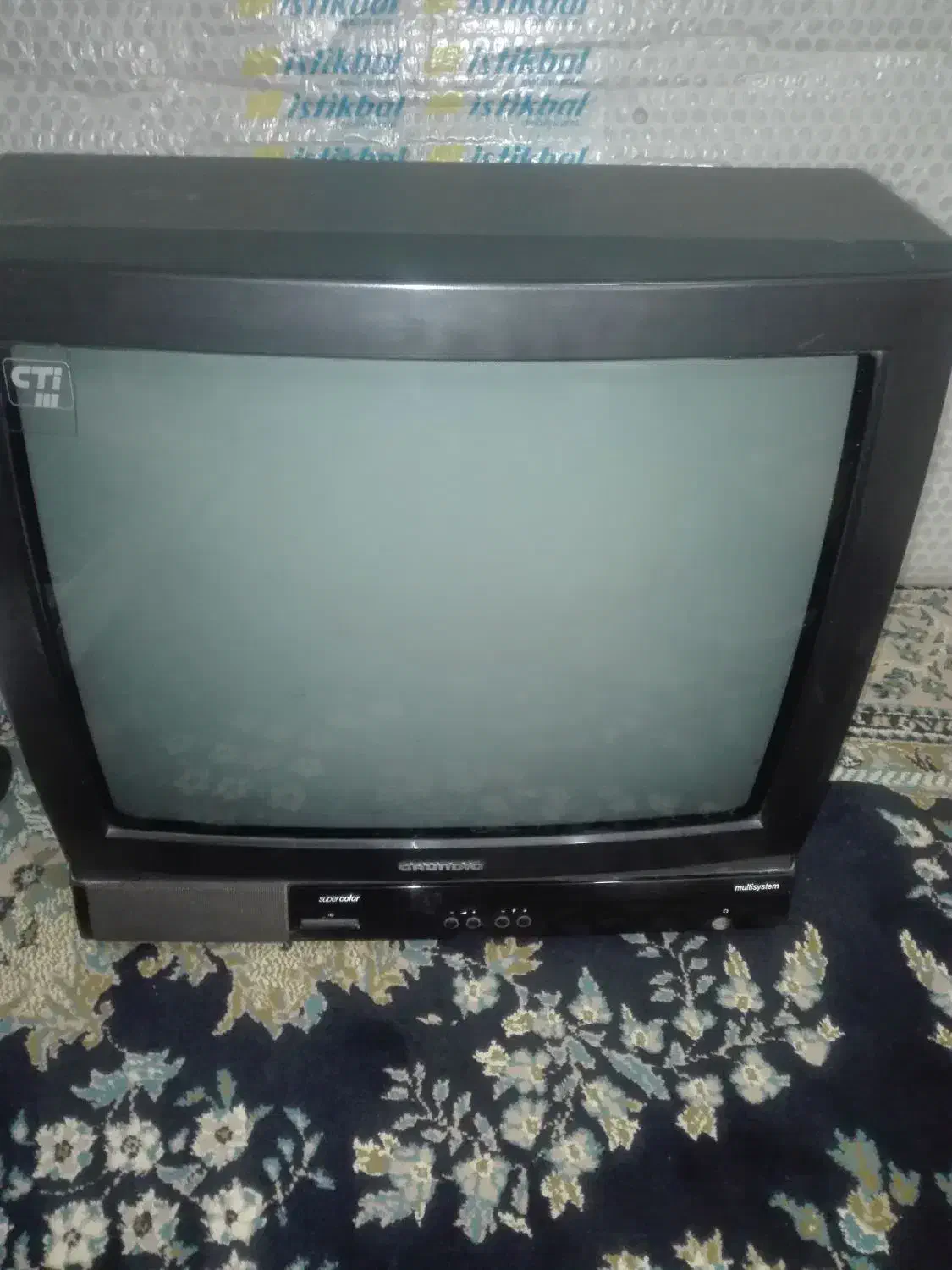 تلویزیون رنگی|تلویزیون و پروژکتور|مرند, |دیوار