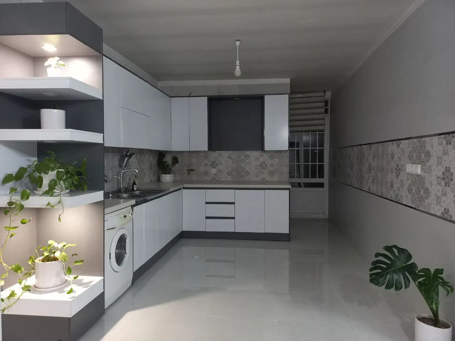 واحد ۱۲۰ متری دو خوابه بالکن دار|اجارهٔ آپارتمان|قم, قلعه کامکار|دیوار