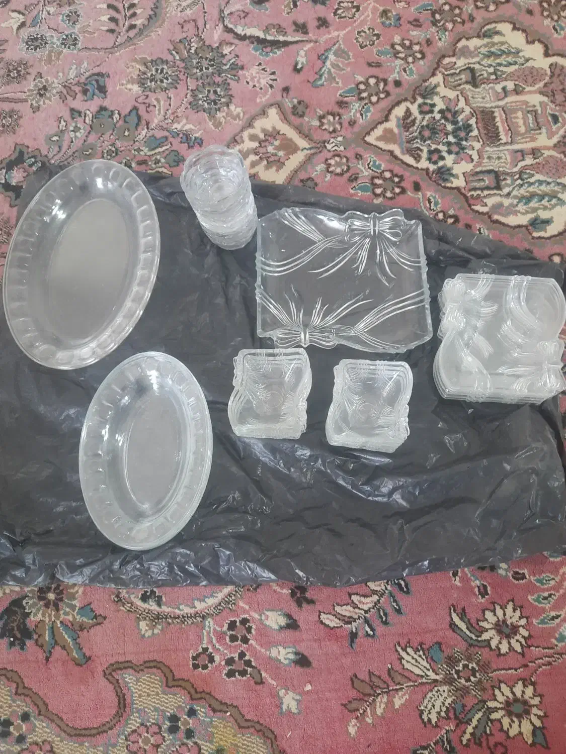 ۲۸تیکه ظرف بدون استفاده کاملانو|ظروف سرو و پذیرایی|مسجد سلیمان, |دیوار