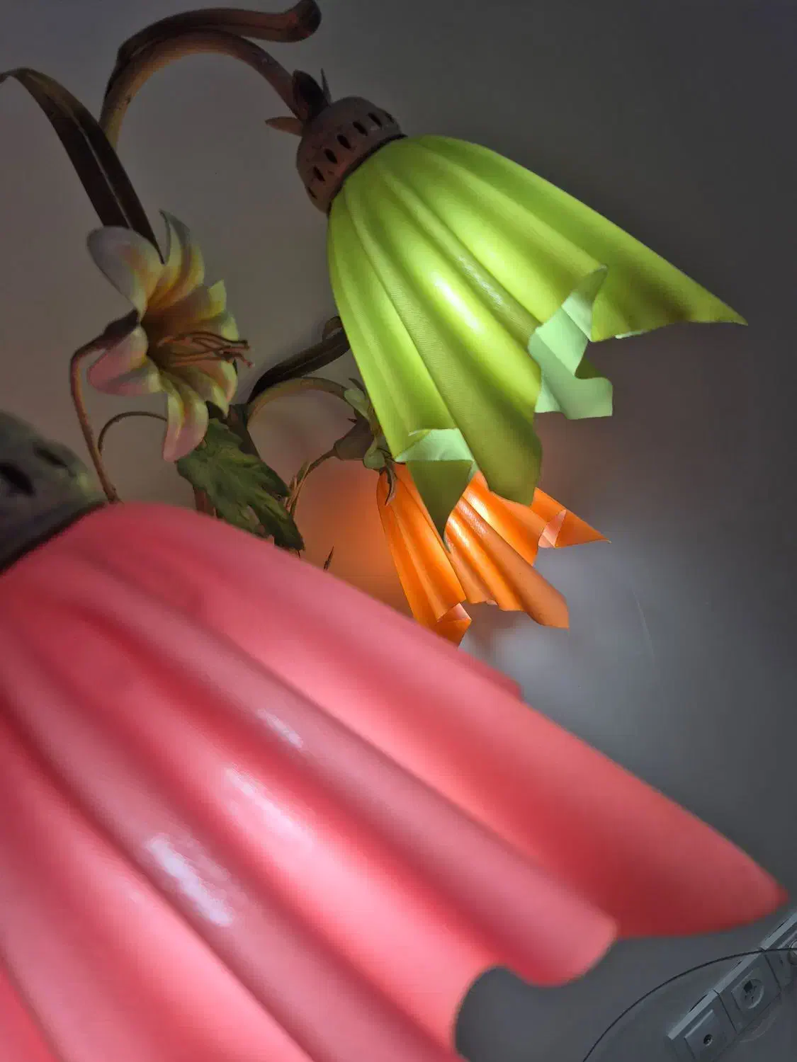 اباژور کلاسیک|چراغ خواب و آباژور|رشت, کوی مهر|دیوار