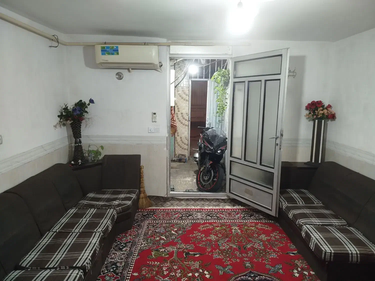 خانه تجاری طبقه هم کف|اجارهٔ آپارتمان|گرگان, |دیوار