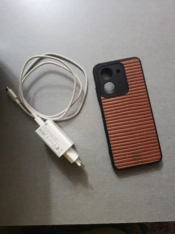 شارژر ۱۵ وات و قاب ردمی a5|لوازم جانبی موبایل و تبلت|پاکدشت, پاکدشت (مامازند)|دیوار