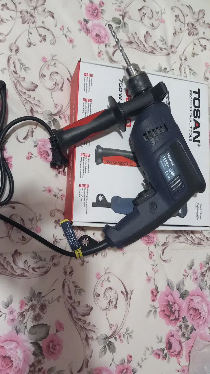 دریل برقی تمیز سالم دو بار سوراخ دیواراستفاده شده|ابزارآلات|نظرآباد, نظرآباد|دیوار