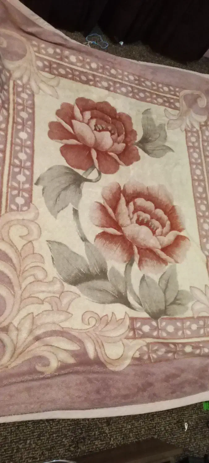 پتوی نرم و پرزدار|رختخواب، بالش، پتو|اهواز, زیتون کارمندی|دیوار